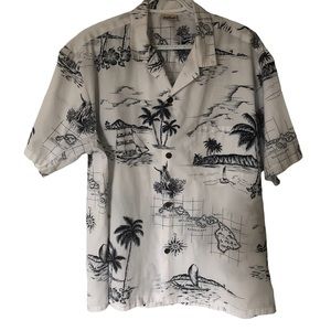 RARE Men’s Hawaiian Shirt with Hawaii Map in Blue and White